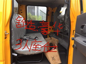 2018年款江鈴雙排座小貨車 國五藍(lán)牌配置詳解與廠家直銷優(yōu)勢